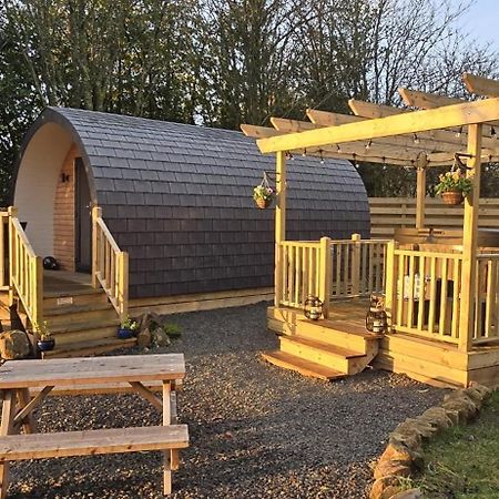 Campsie Luxury Pods With Hot Tub Hotel Glasgow Exterior foto